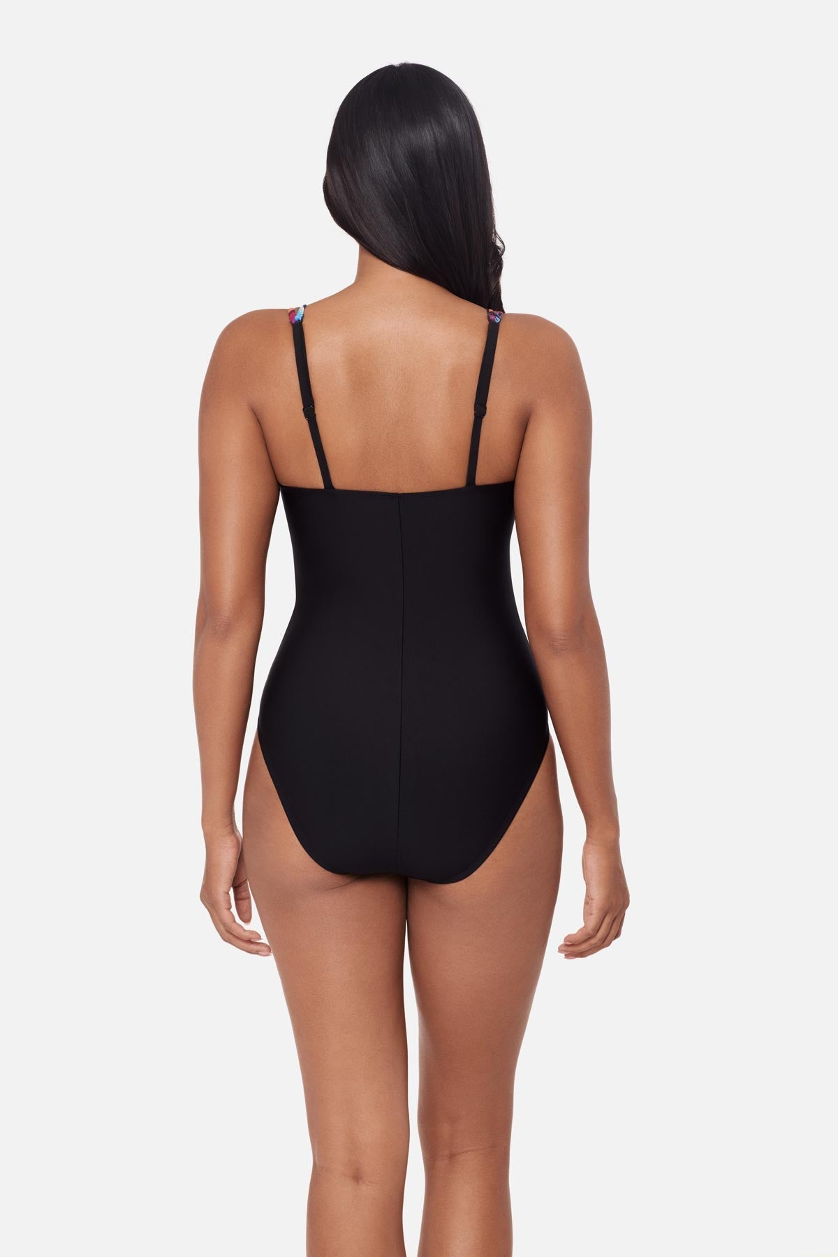 Miraclesuit Multi Magicsuit Saki One Piece in Mariachi