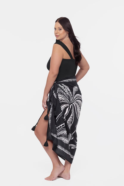 Miraclesuit Black/Multi Magicsuit Plus Size Pareo Cover Up in Hearts Of Palm