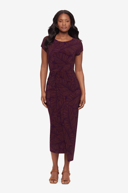 Miraclesuit Multi Body by Loki Wrap Front Shaping Dress in Anthurium