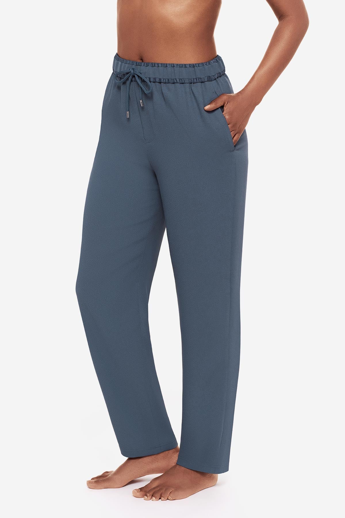 Miraclesuit Slate Crepe Easy Jogger in Slate