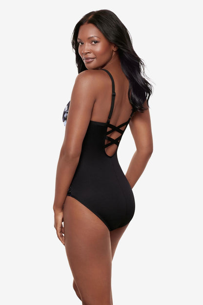 Miraclesuit Black/White Temptation One Piece in Fiore Di Luna