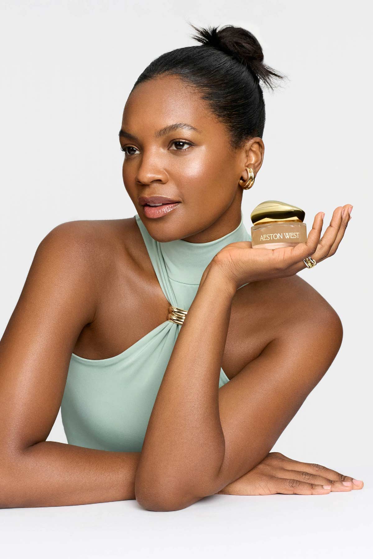 Miraclesuit  Cellevitae Magnolia Cleansing Nectar